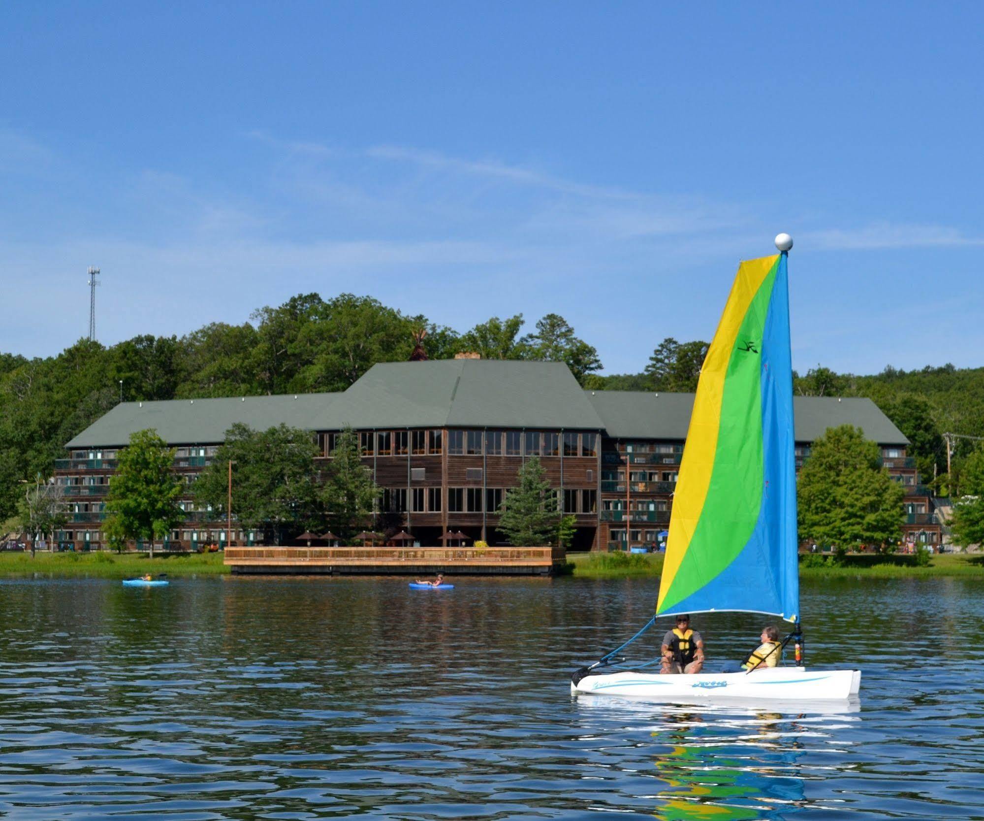 Ymca Trout Lodge Potosi Exterior foto
